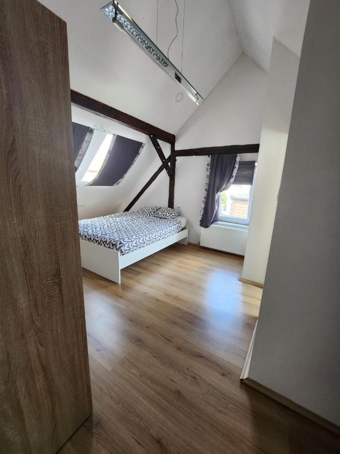Appartement Apartman Buzanova 001 à Zagreb Extérieur photo