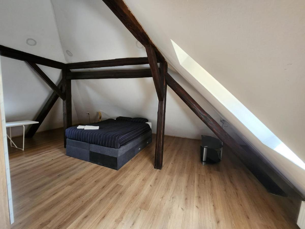 Appartement Apartman Buzanova 001 à Zagreb Extérieur photo